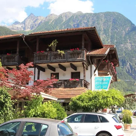 Azalea Apartment Oetz